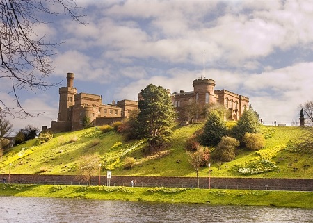 Замок Inverness